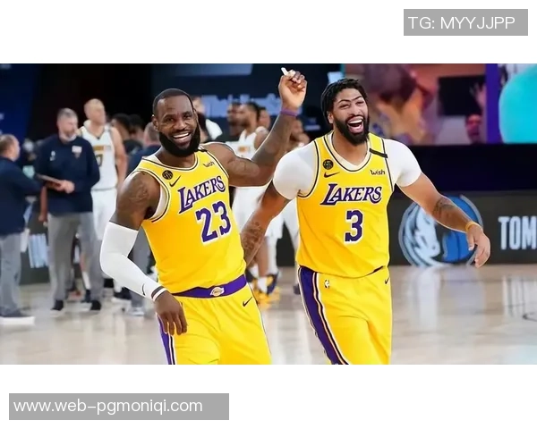 2018年NBA湖人与骑士激战回顾：经典对决与精彩瞬间分析