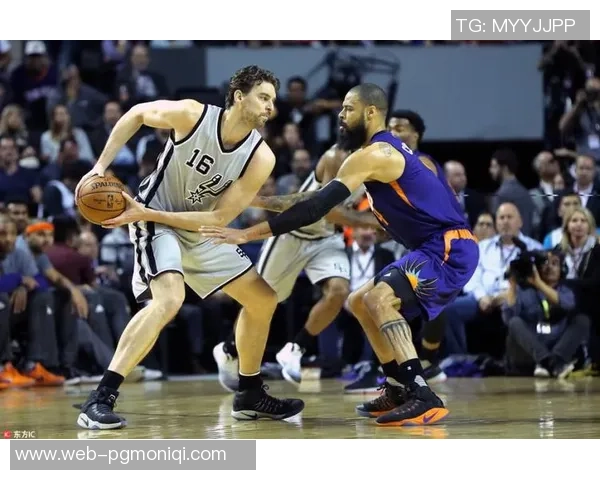 太阳与马刺的较量回顾十二月对决精彩瞬间全解析