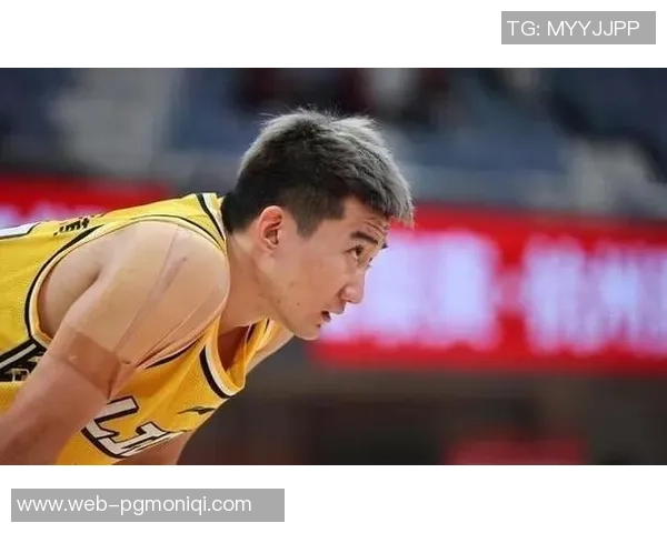 孙铭徽：从青涩新星到篮球场上的闪耀巨星之路